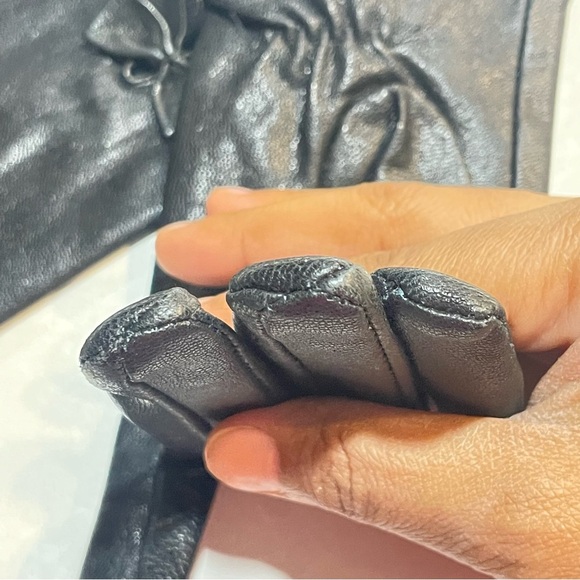 LEATHER BLACK GLOVES WITH BOW ONE SIZE SOFT LEATHER - Picture 10 of 13